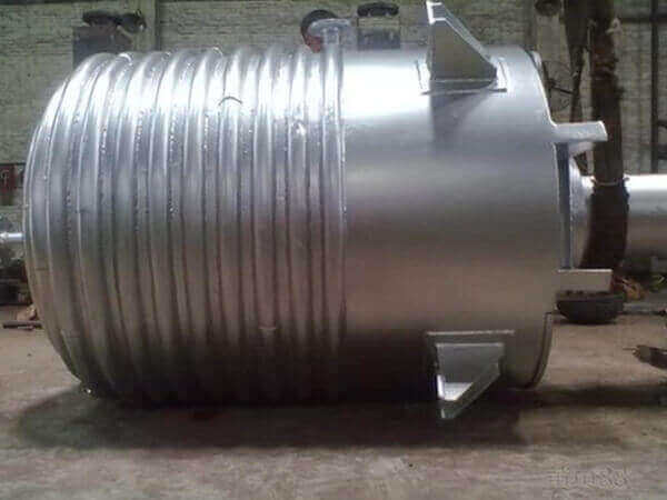 stainless steel seamless tubes in high pressure vessels